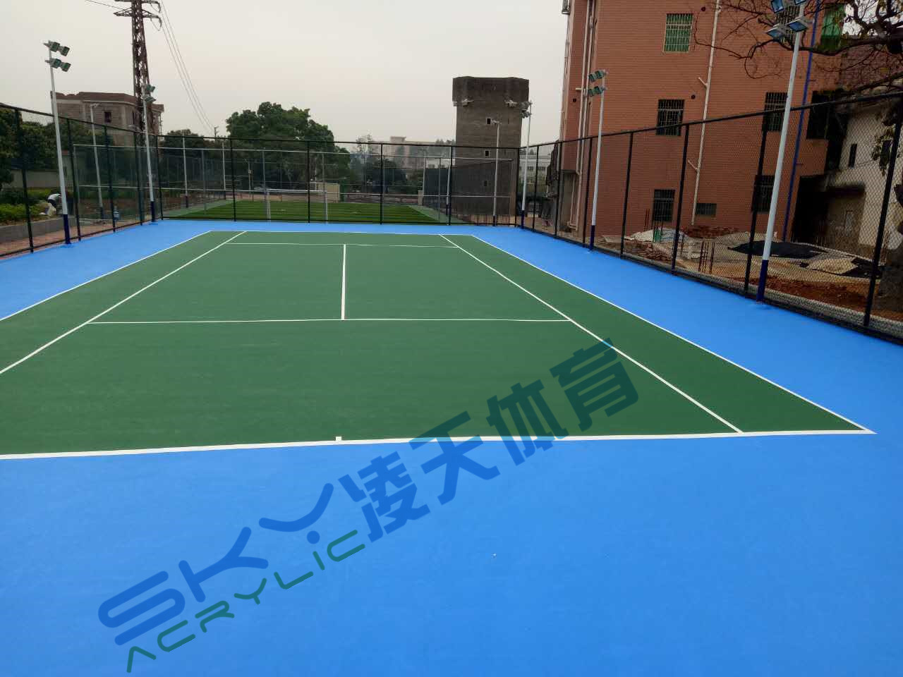 丙烯酸球场案例：广州市增城石迳村丙烯酸网球
