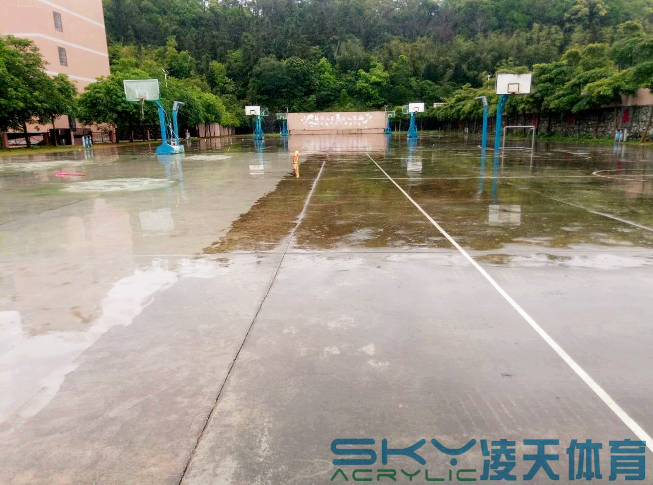 硅PU篮球场案例：广州市增城小楼中学5mm硅PU篮球
